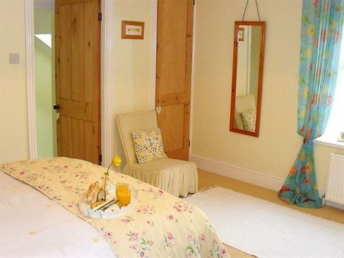 Lobhill And Self Catering Bed & Breakfast