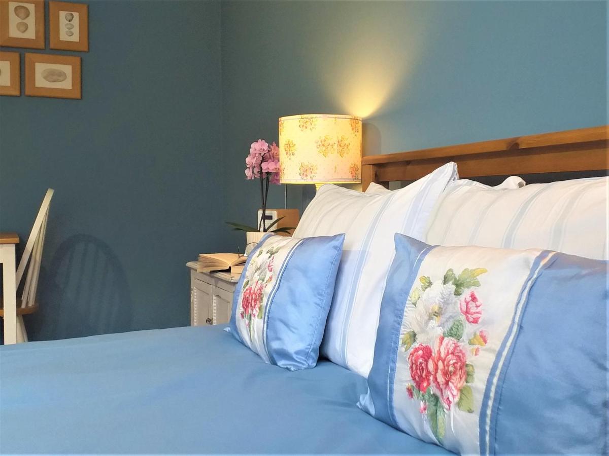 Lobhill And Self Catering 4*