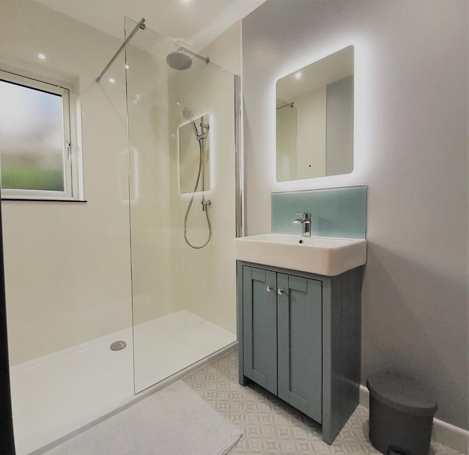 Lobhill And Self Catering 4*
